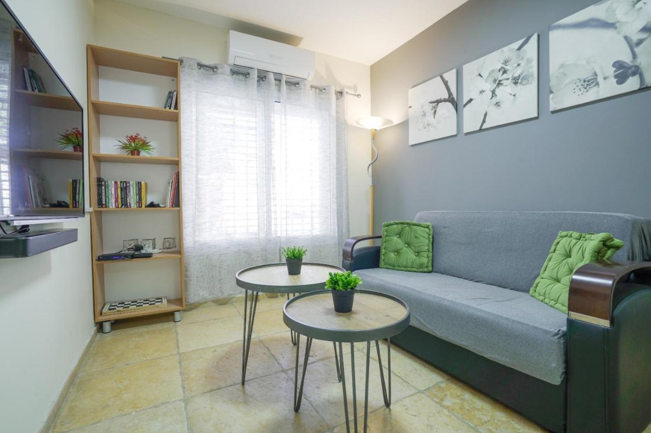 יחידת נופש עמית Lägenhet Eilat Exteriör bild
