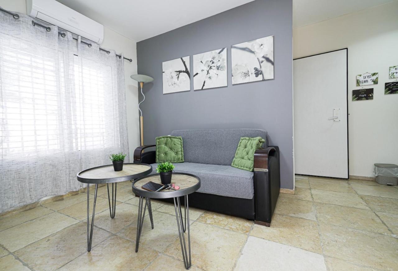 יחידת נופש עמית Lägenhet Eilat Exteriör bild